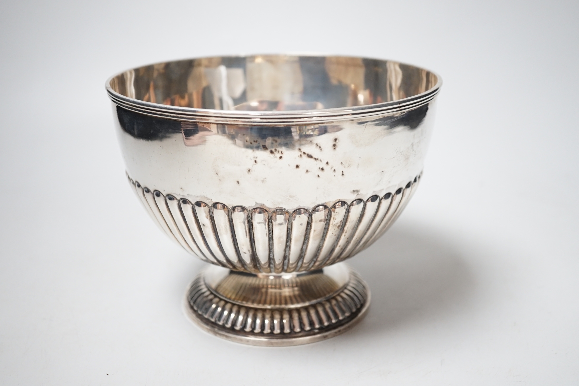 A late Victorian demi-fluted rose bowl, by William Hutton & Sons, Sheffield, 1898, diameter 18.5cm, 14.6oz.